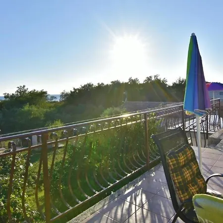 In Mit Grill, Garten Und Terrasse Und Meerblick * Zambratija (Istria)